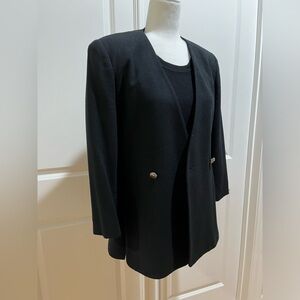JONES NEW YORK Women’s Black Wool Collarless Blazer. Size 6P